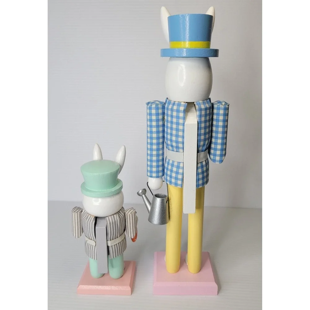 2 Easter Bunny Nutcrackers 8